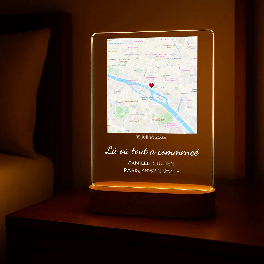 "Votre Moment" – Veilleuse personnalisée (pied en bois inclus)"